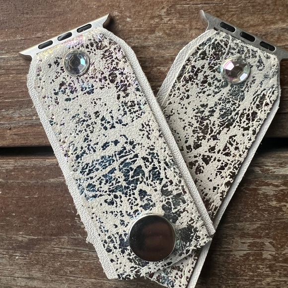 Mermaid.cream leather Apple Watch bow band similiar to spark*l - Picture 4 of 8